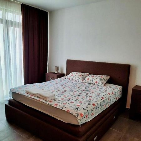 Apartments Joy Herceg Novi Bagian luar foto