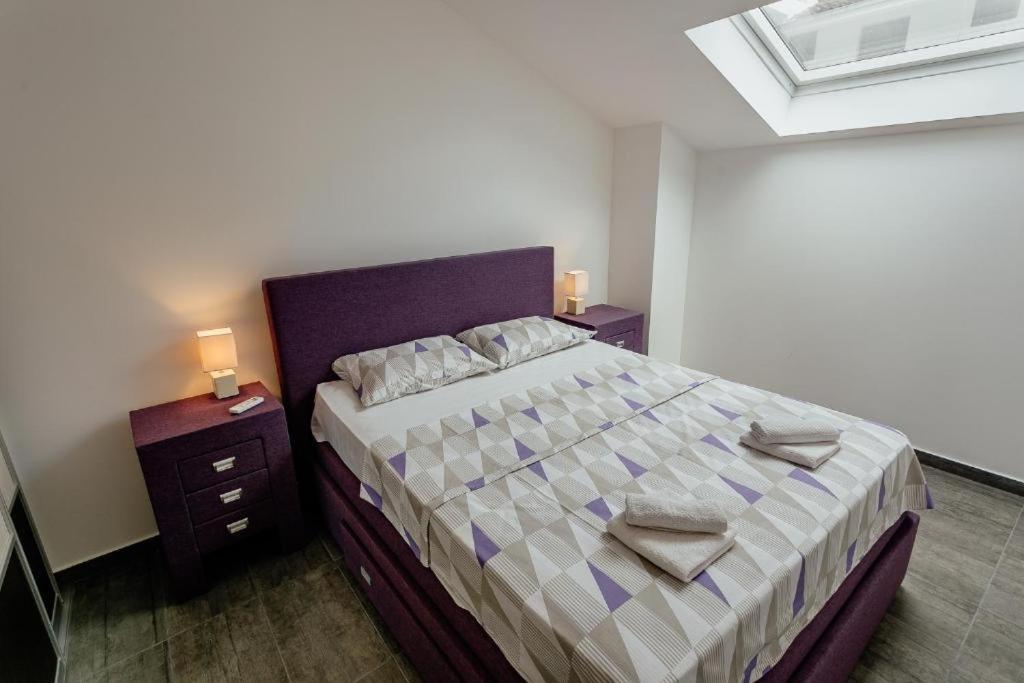 Apartments Joy Herceg Novi Bagian luar foto