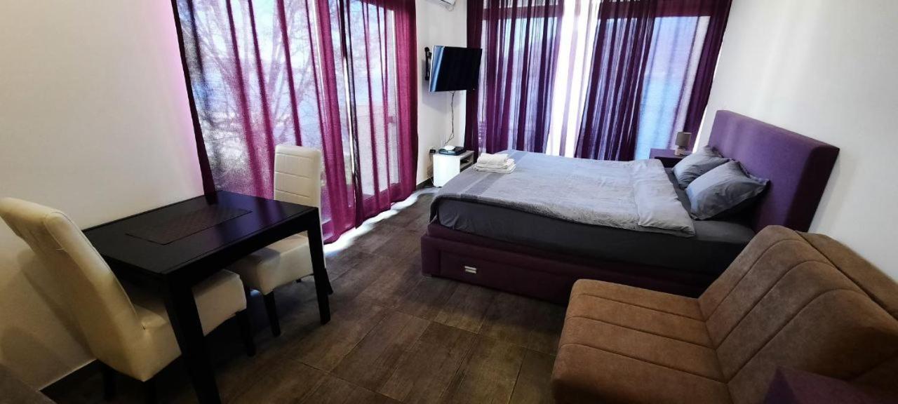 Apartments Joy Herceg Novi Bagian luar foto